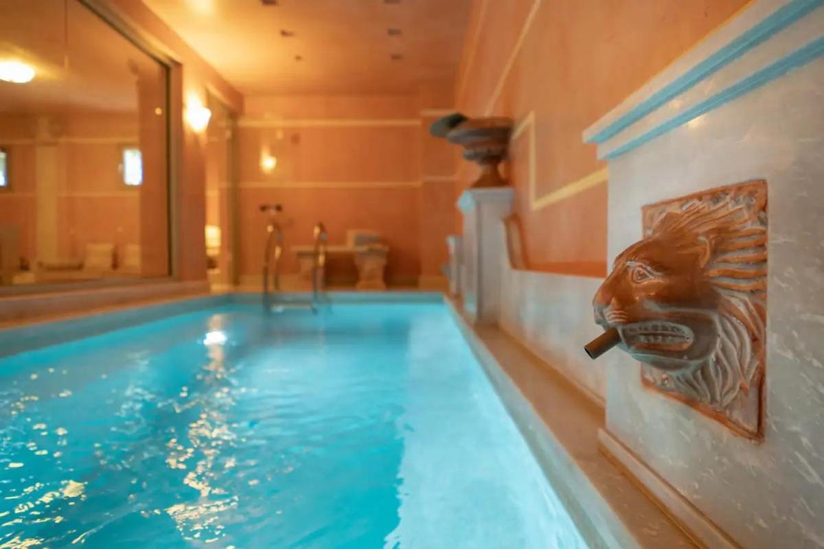 Unique Room With Indoor Pool & Attic Alli Meria 외부 사진