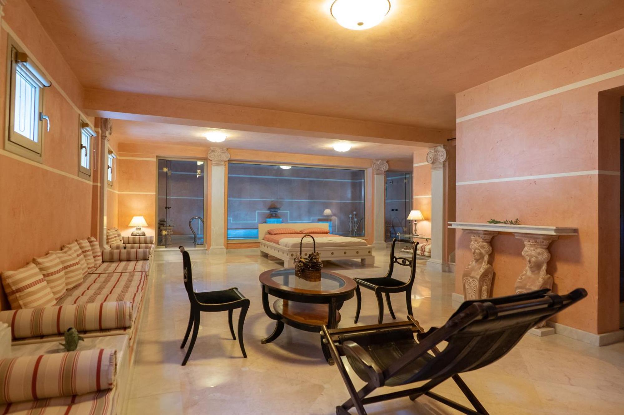 Unique Room With Indoor Pool & Attic Alli Meria 외부 사진